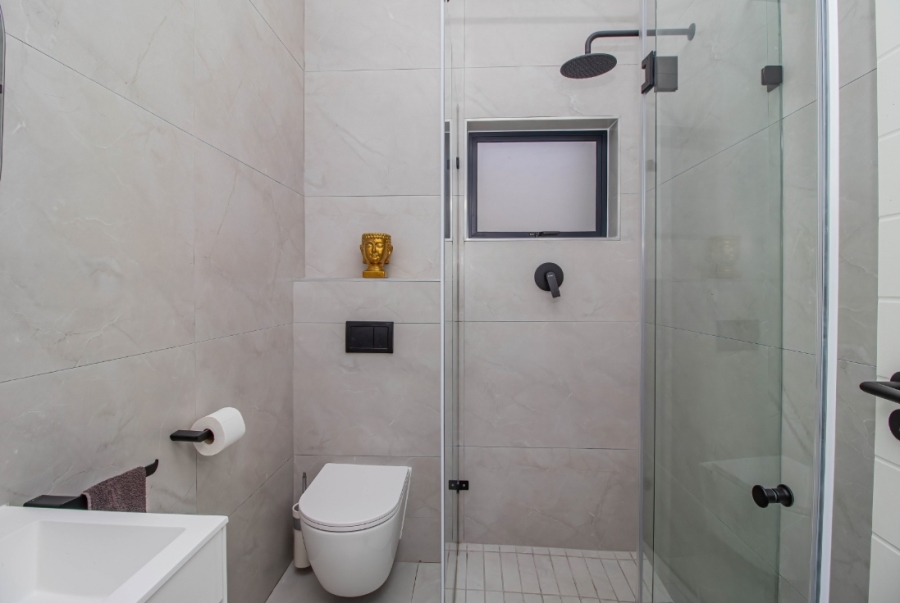 4 Bedroom Property for Sale in Sandown Western Cape